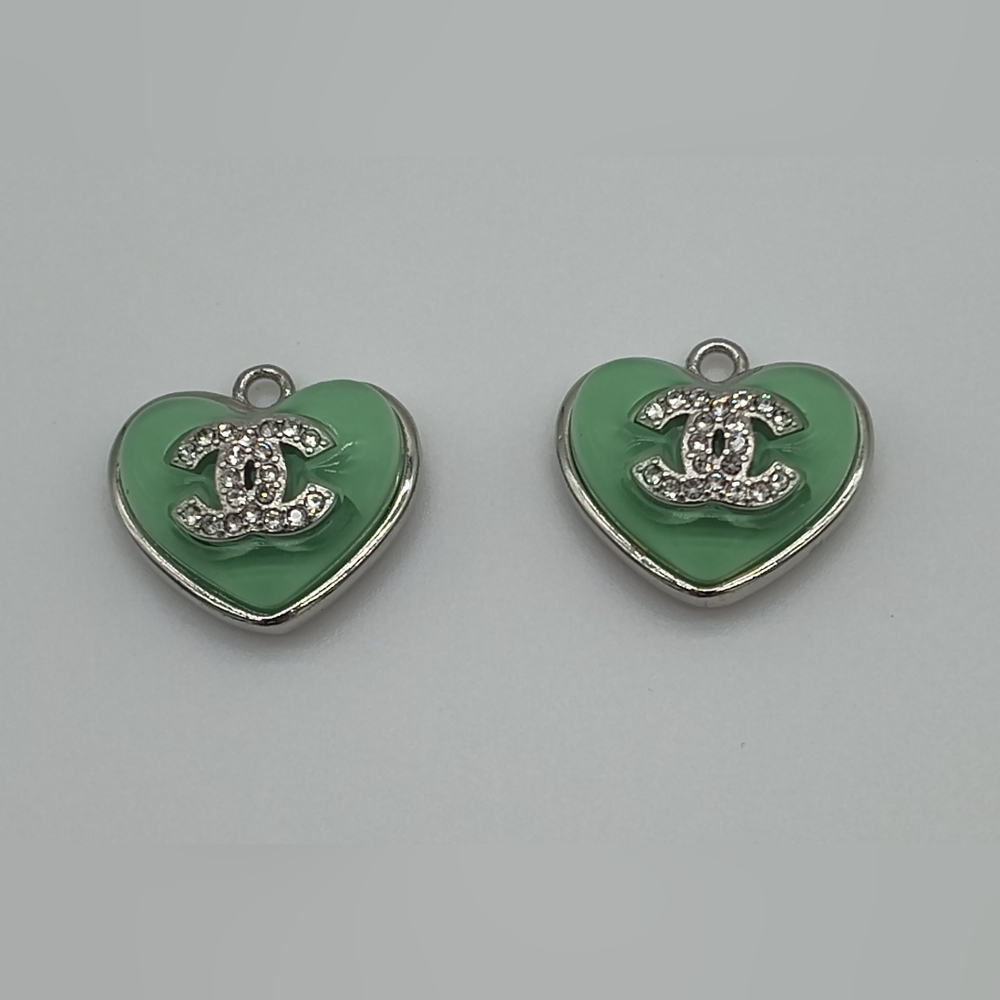 CHANEL 22C Cruise Green Resin Heart CC Charms Pair Silver Crystal Made France - Picture 3 of 7